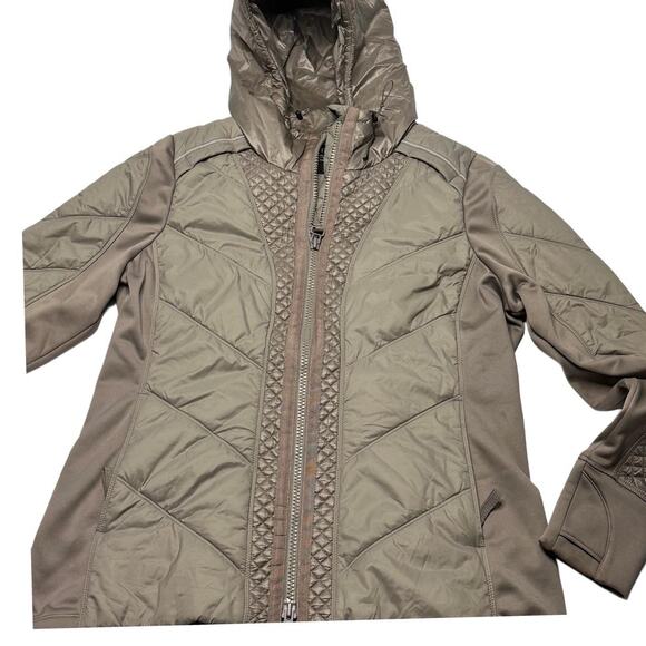 Athleta Rock Ridge Primaloft Quilted Puffer Pockets Women’s Coat Size XL - Picture 4 of 5